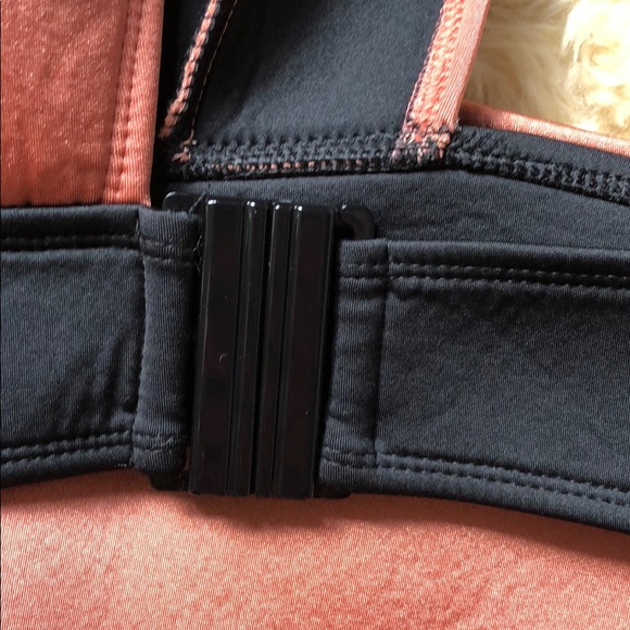 ASOS Contrast Strap Scuba Swimsuit 2 Piece - Picture 7 of 8